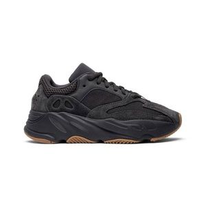 Yeezy Boost 700 “utility black”